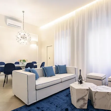 Luxury Blue Duomo By Mmega Apartment