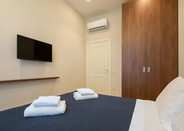 Luxury Blue Duomo By Mmega Апартаменты *